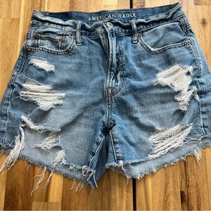 American Eagle Boyfriend Distressed Denim Shorts Size 0